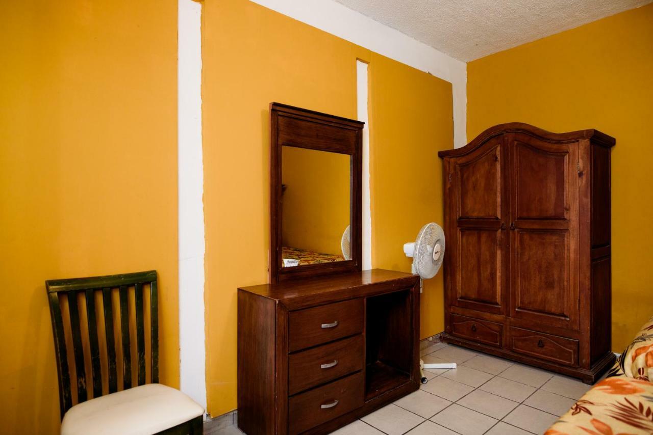 Hotel Maria Elena Дуранго Екстериор снимка