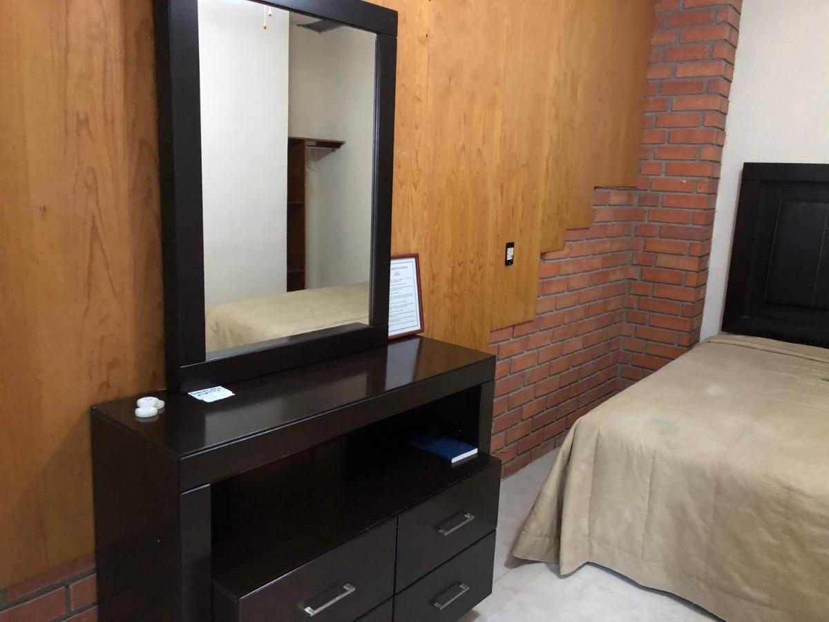 Hotel Maria Elena Дуранго Екстериор снимка